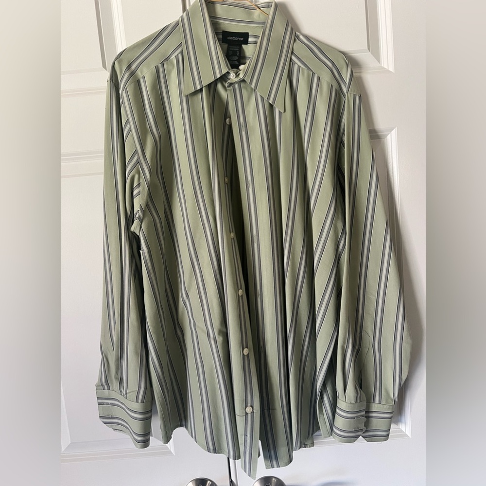 Men’s XL Dress shirt - Mint Green Striped long sleeve